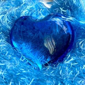 Beautiful Blue Signed Baccarat Crystal Puffy Heart Paper Weight